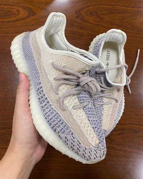 adidas yeezy 350 price